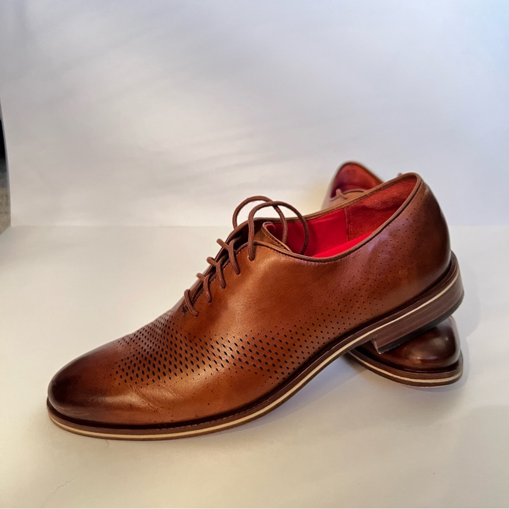 Cole Haan Men’s Washington Grand Laser Wingtip Oxford in British Tan/Lava Size 9